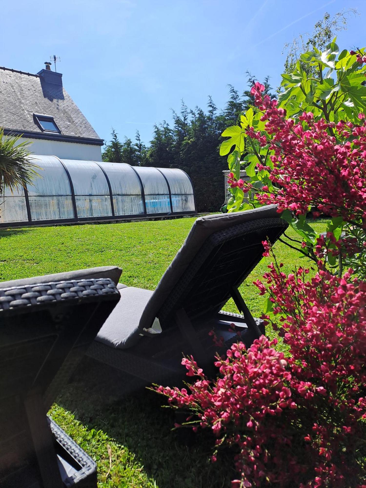 Villa Bord De Mer Avec Piscine Et Jacuzzi Pénestin Exteriör bild